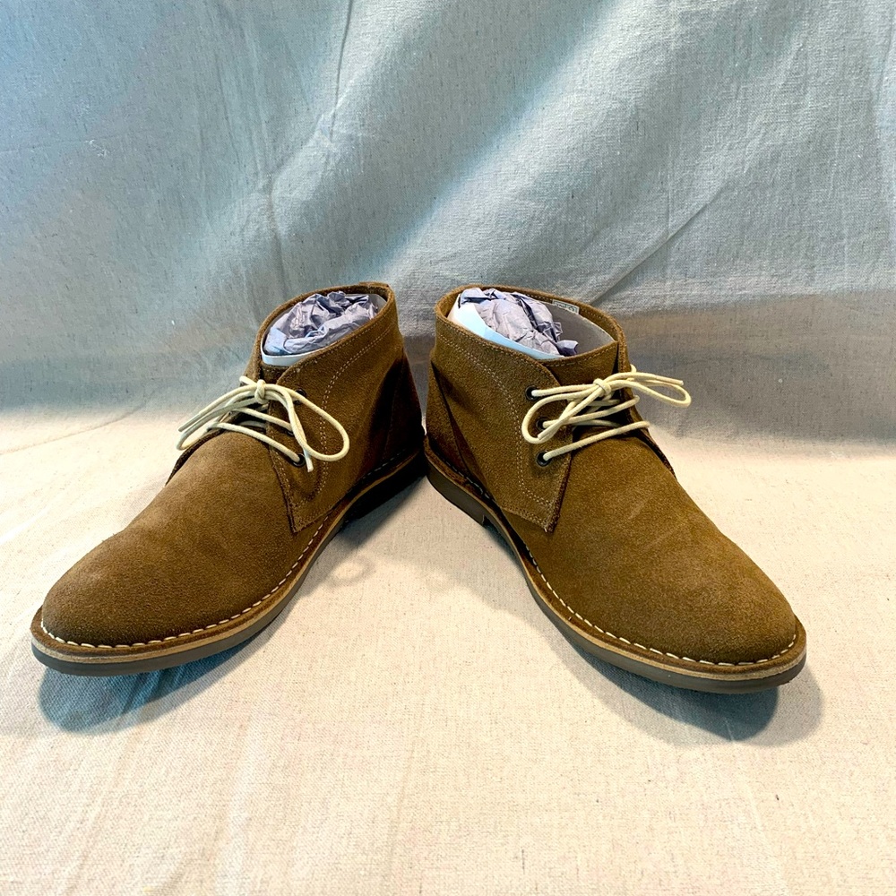 Crown Vintage 9.5 Taupe Casper MI Chukka